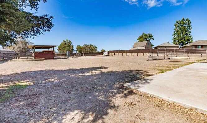 15534 Monreal Road Madera, CA 93636 - Photo 24 of 43 Gallery Image 24