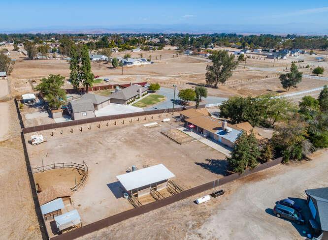 15534 Monreal Road Madera, CA 93636 - Photo 37 of 43 Gallery Image 37