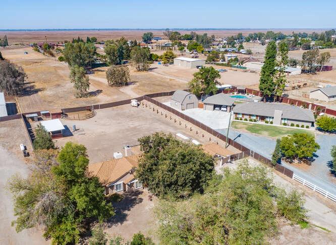 15534 Monreal Road Madera, CA 93636 - Photo 38 of 43 Gallery Image 38