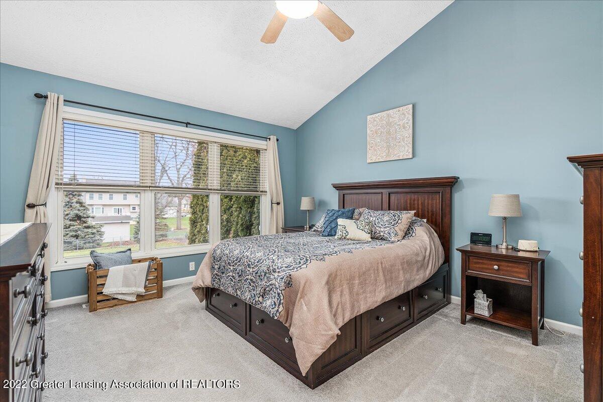 3866 Rudyard Way Lansing, MI 48906 - Photo 16 of 58 29-Media Jett-27