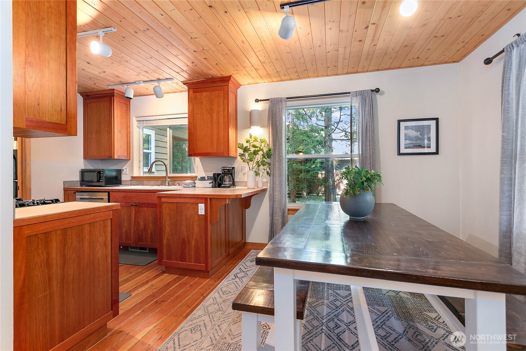 21012 Pinnacle Road Glacier, WA 98244 - Photo 3 of 40
