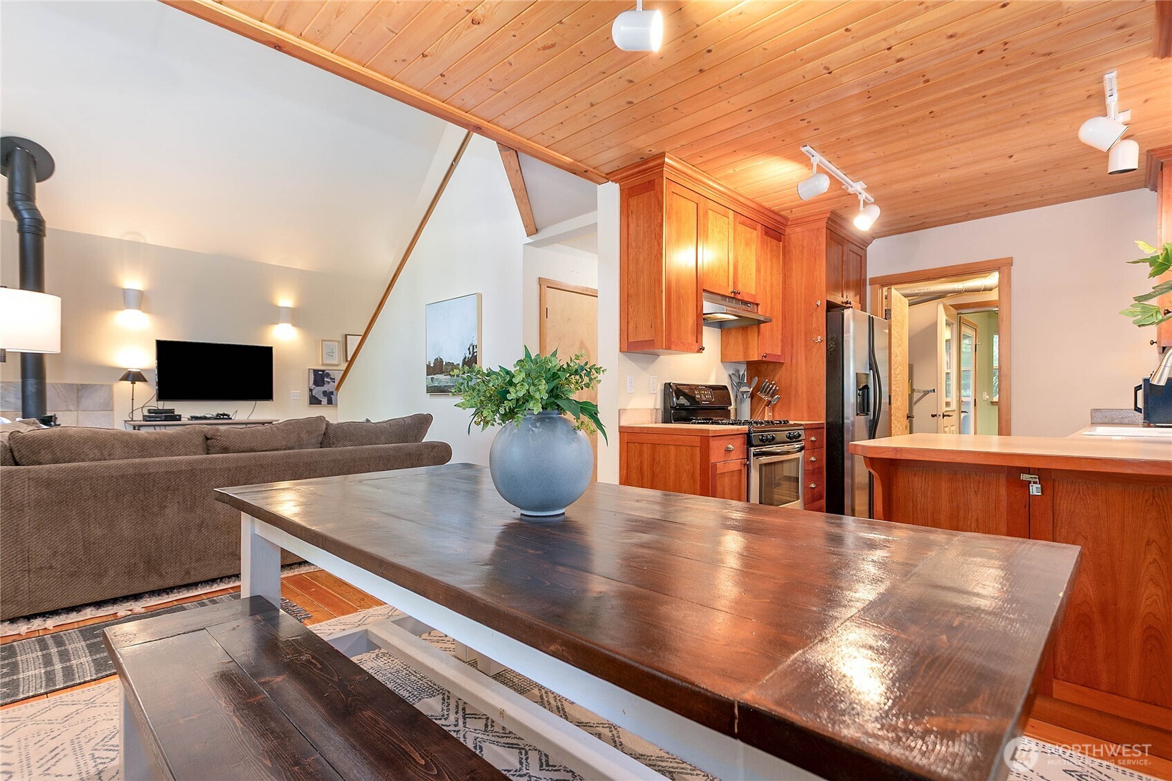 21012 Pinnacle Road Glacier, WA 98244 - Photo 5 of 40