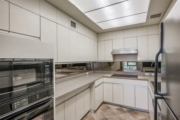 $2,250 | 5100 San Felipe Street, Unit 55, Houston, TX 77056