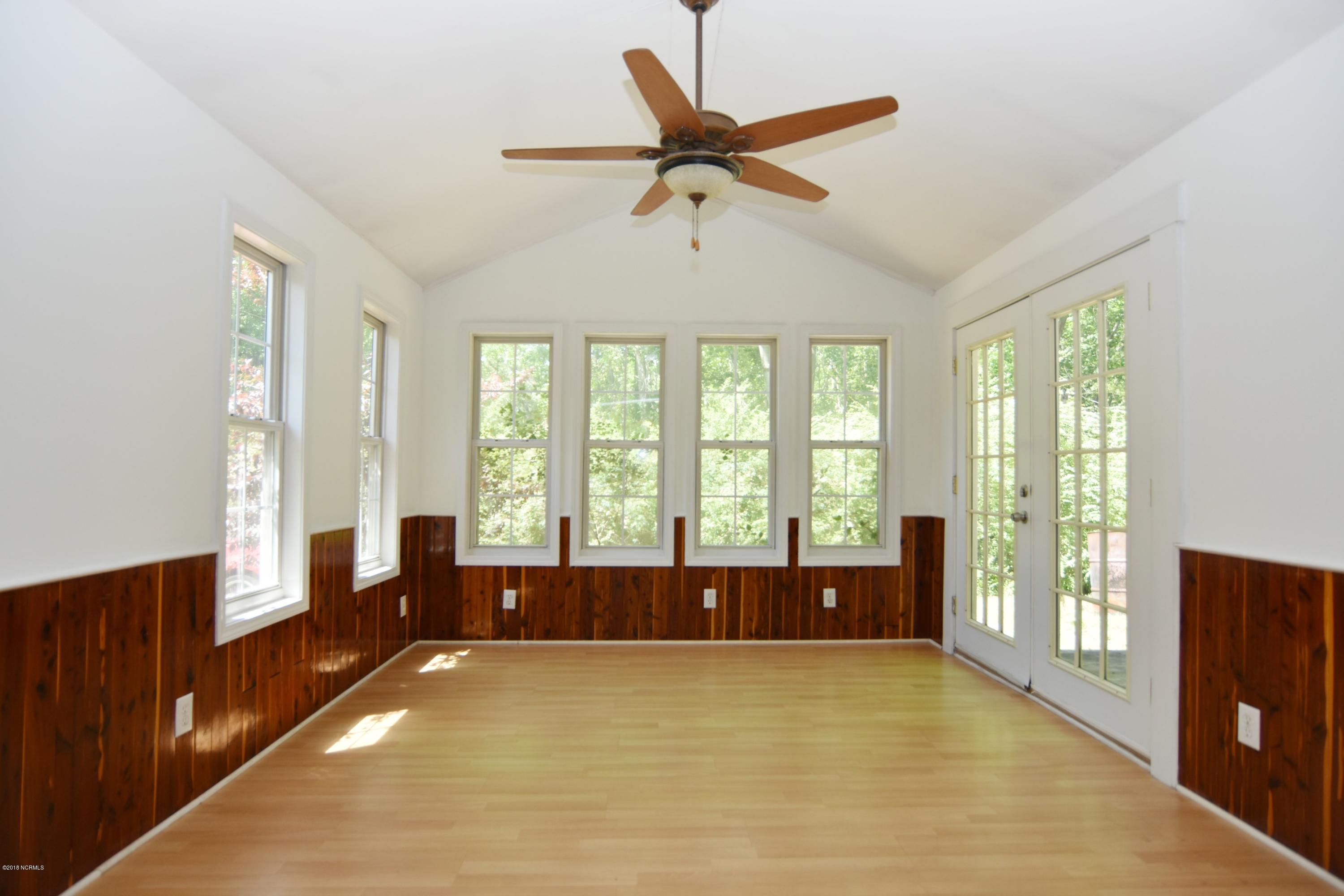 226 Richelieu Road Wilmington, NC 28412 - Photo 3 of 7 3