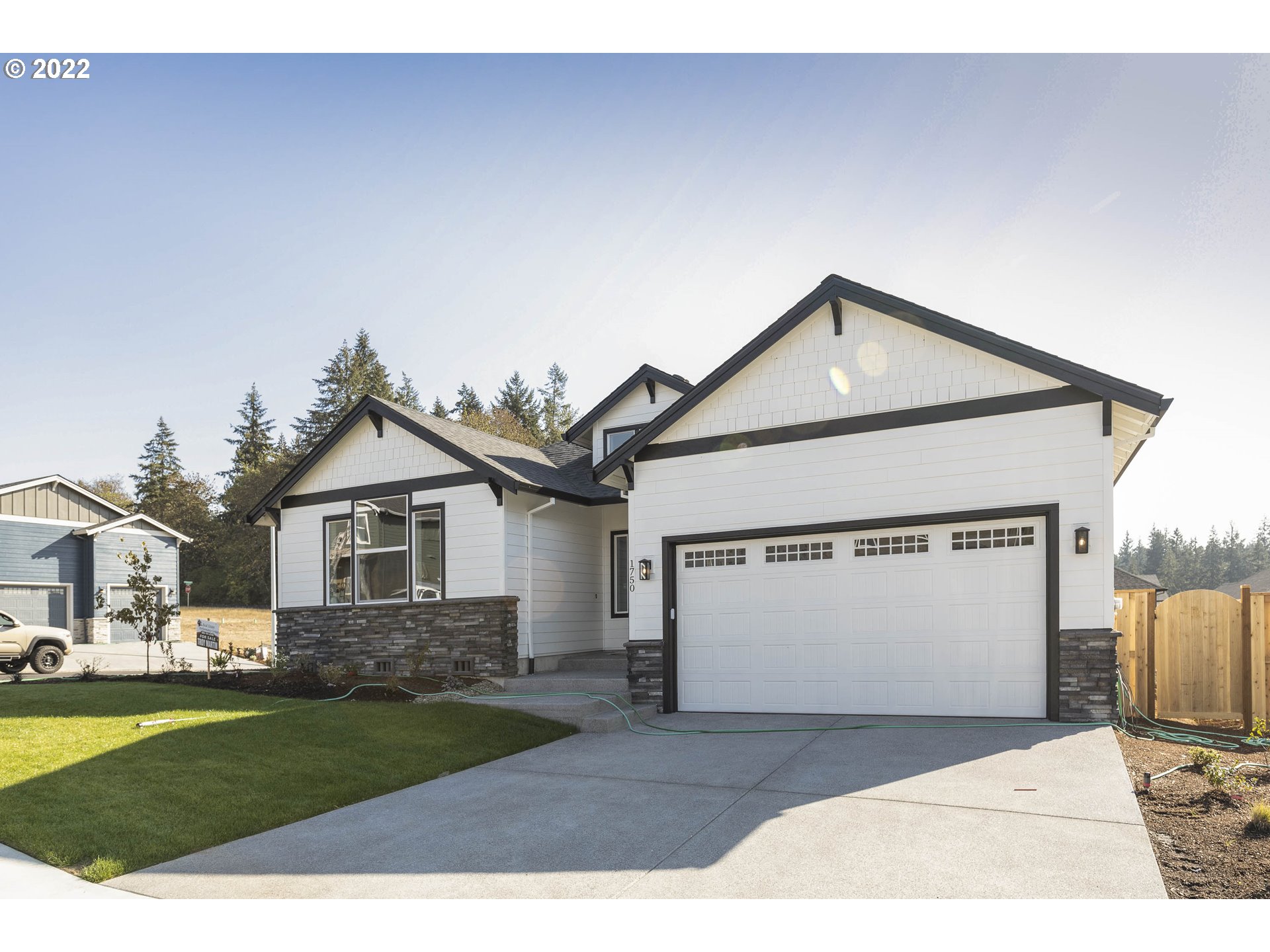 1328 Northeast Moore Ave