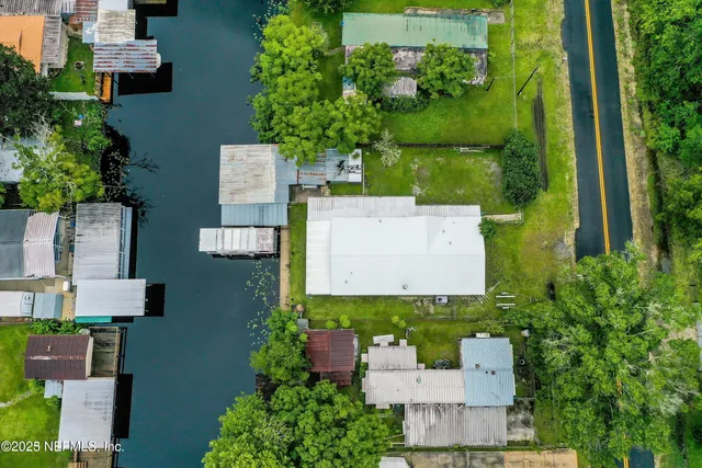 a view of a green field