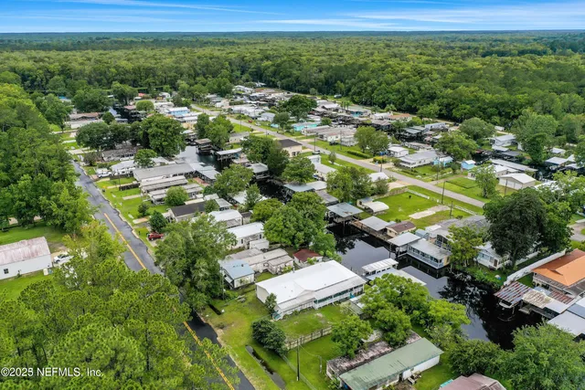 $339,000 | 115 Walt Lane, Satsuma, FL 32189