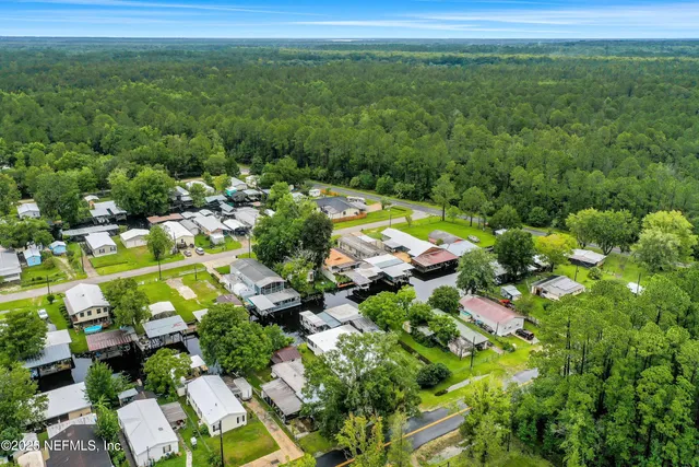 $339,000 | 115 Walt Lane, Satsuma, FL 32189