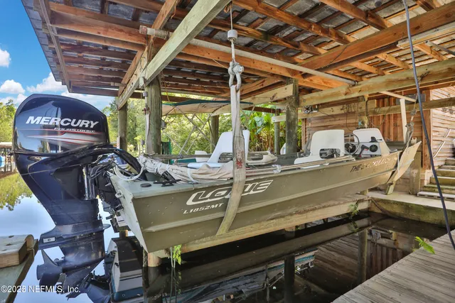 $339,000 | 115 Walt Lane, Satsuma, FL 32189