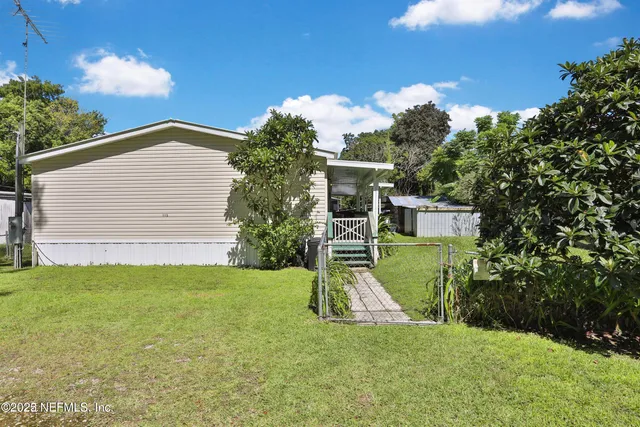 $339,000 | 115 Walt Lane, Satsuma, FL 32189