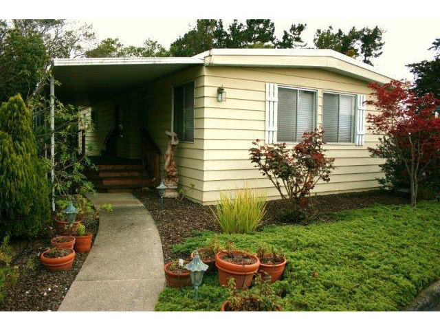 35 Del Rio Circle, Unit 35 Soquel, CA 95073 - Photo 3 of 20 Gallery Image 3