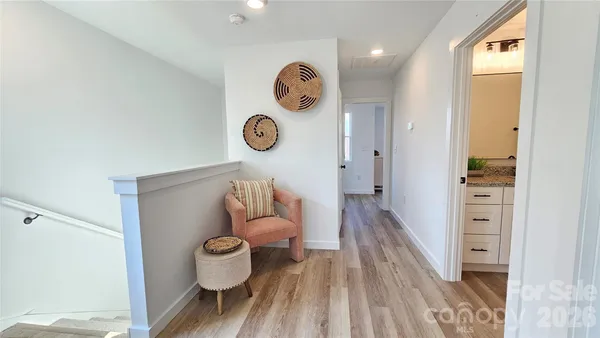 $299,000 | 2930 21st St Lane Northeast, Hickory, NC 28601