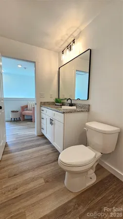 $299,000 | 2930 21st St Lane Northeast, Hickory, NC 28601