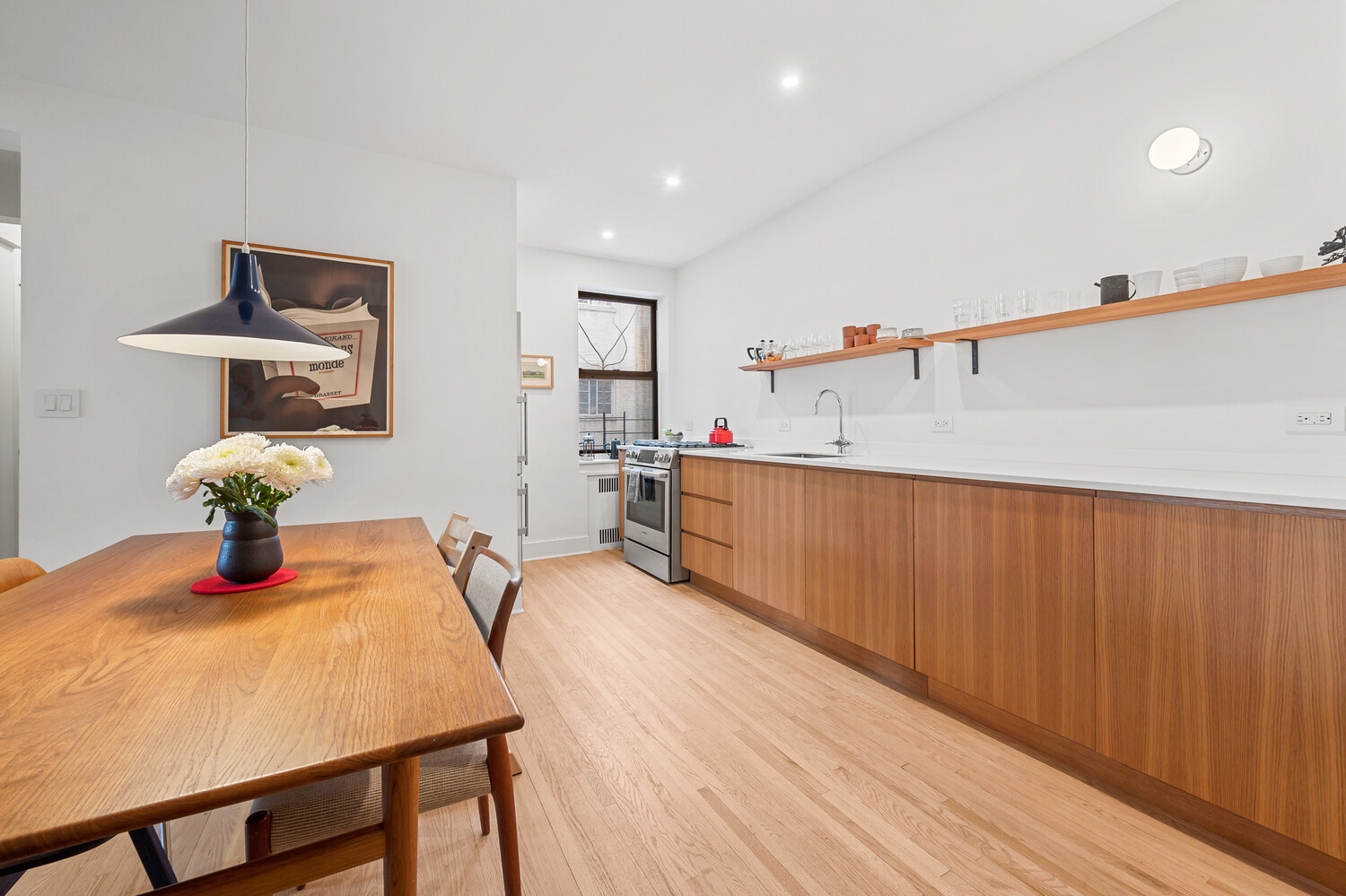 385 Argyle Road, Unit 2G Brooklyn, NY 11218 - Photo 8 of 24