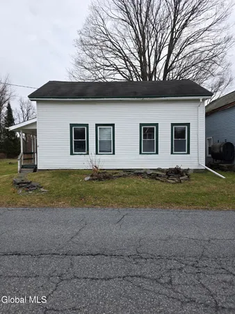 $54,999 | 18 Lower Turnpike, Granville, NY 12832