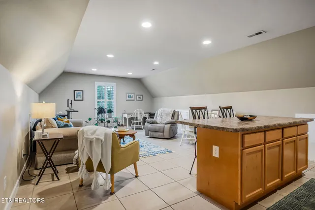 $749,900 | 8725 Sparta Highway, Sparta, TN 38583