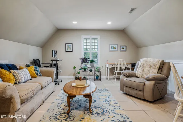 $749,900 | 8725 Sparta Highway, Sparta, TN 38583