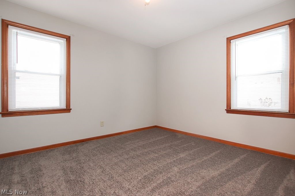 13215 Hathaway Road Cleveland, OH 44125 - Photo 8 of 20 Gallery Image 8