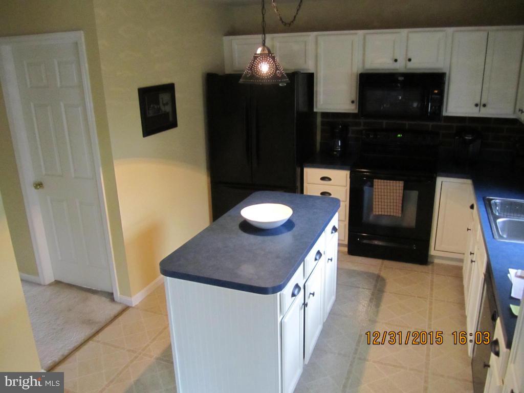 74 Brookview Drive Lititz, PA 17543 - Photo 12 of 38