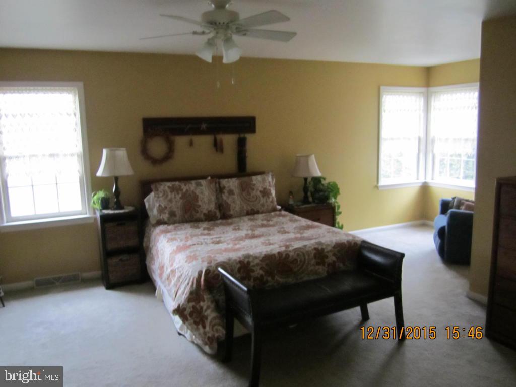 74 Brookview Drive Lititz, PA 17543 - Photo 17 of 38
