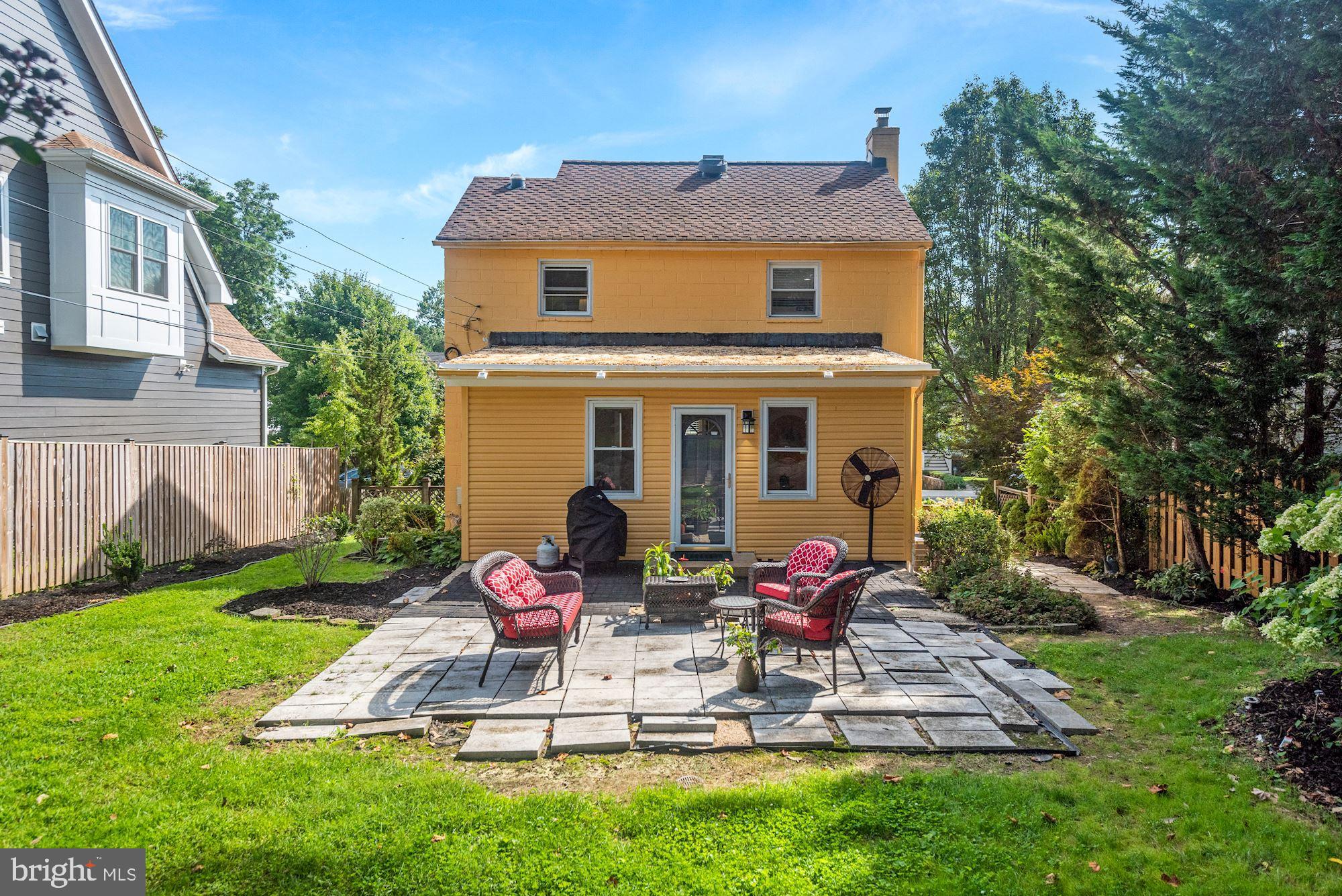 205 West Cameron Road Falls Church, VA 22046 - Photo 26 of 36 Patio space off Dining/Living Room area