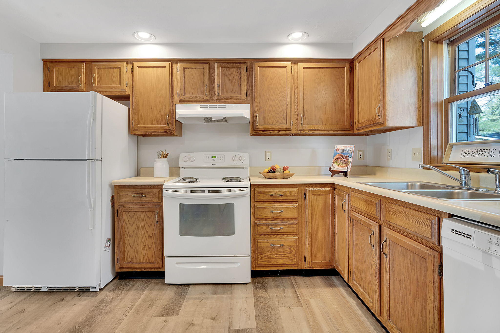 25 Smithwheel Road, Unit 6 Old Orchard Beach, ME 04064 - Photo 10 of 21 12-web-or-mls-25Smithwheel-12