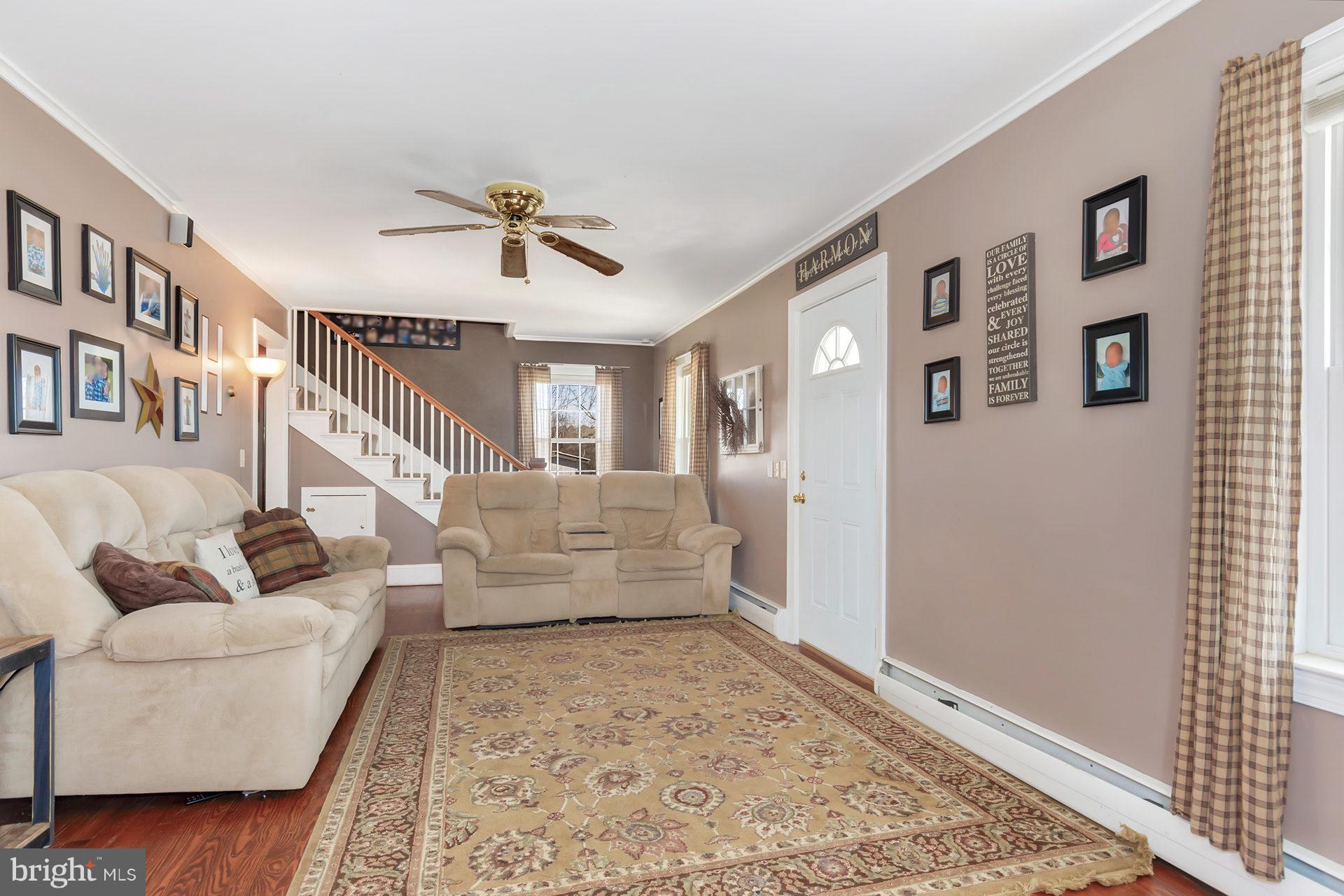 4227 Baildon Road Trappe, MD 21673 - Photo 7 of 39 Farmhouse Living Room
