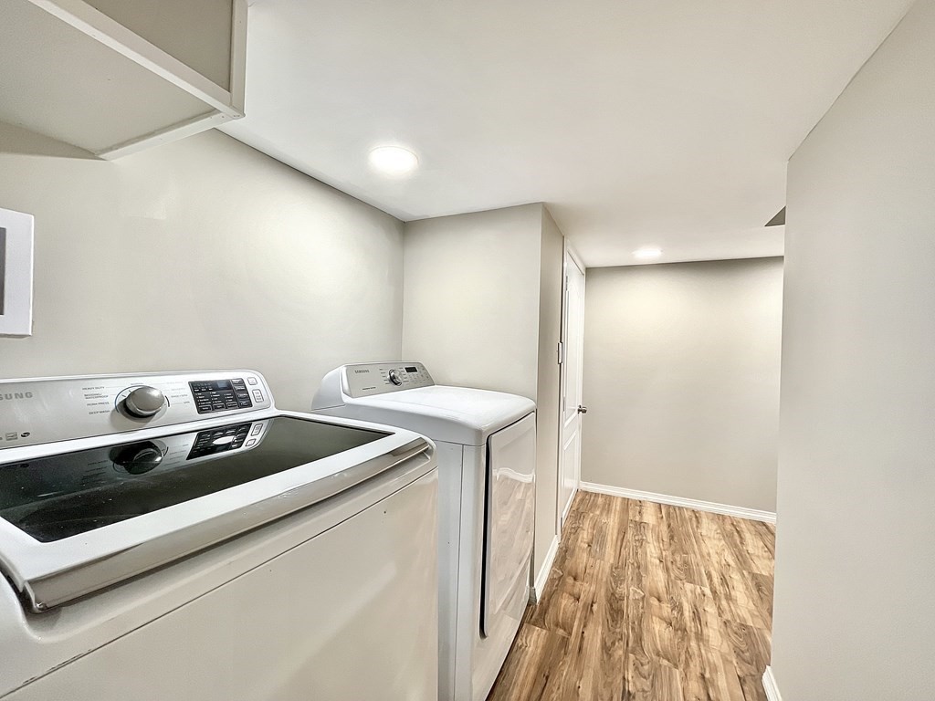 867 Roosevelt Avenue Springfield, MA 01109 - Photo 16 of 25