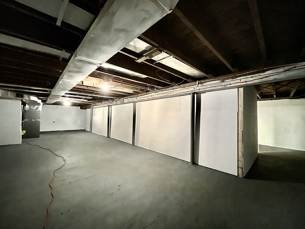 867 Roosevelt Avenue Springfield, MA 01109 - Photo 25 of 25