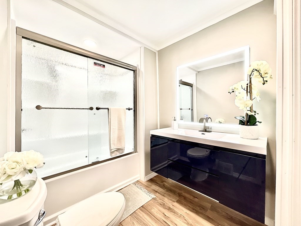 867 Roosevelt Avenue Springfield, MA 01109 - Photo 8 of 25