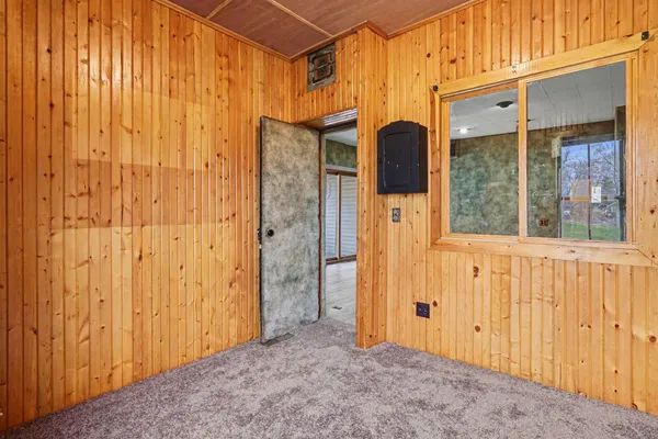 $219,000 | 01901 County Road 681, Grand Junction, MI 49056