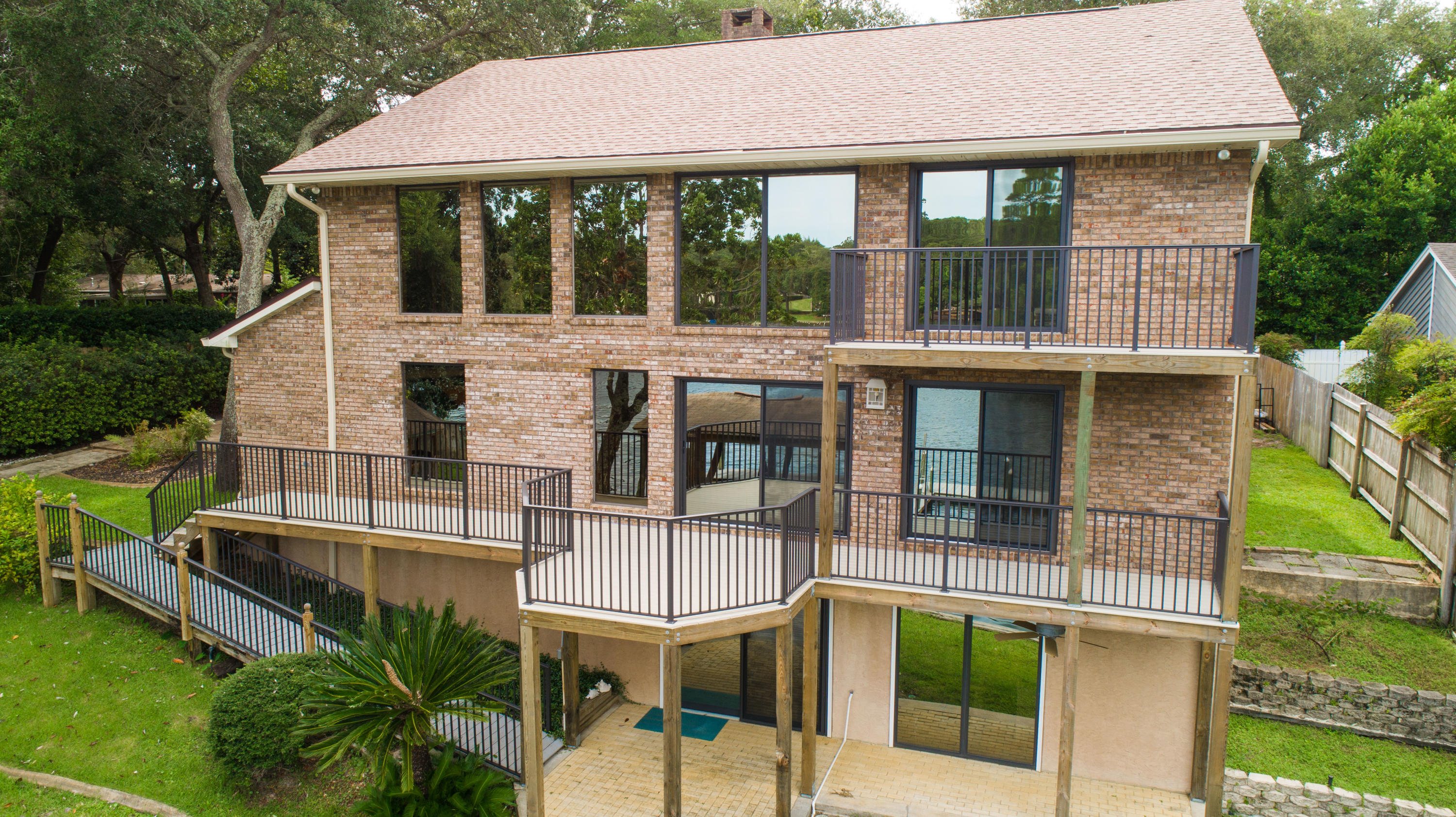 425 Pelham Road Fort Walton Beach, FL 32547 - Photo 3 of 80 Gallery Image 3