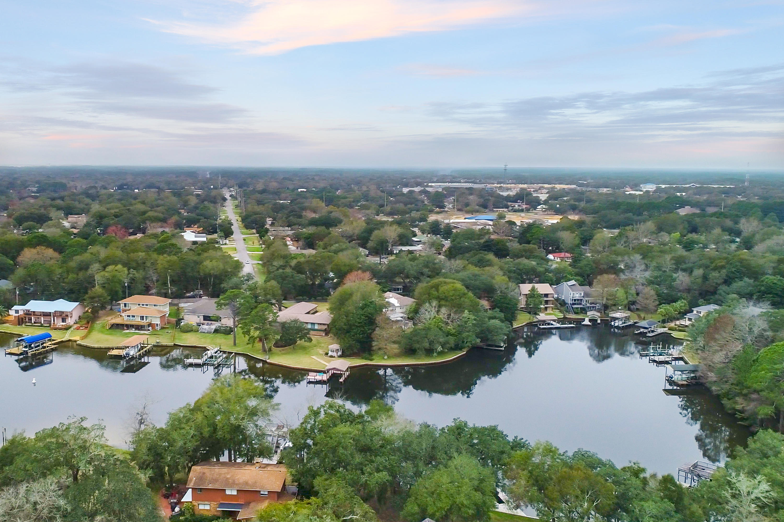 425 Pelham Road Fort Walton Beach, FL 32547 - Photo 64 of 80 Gallery Image 64
