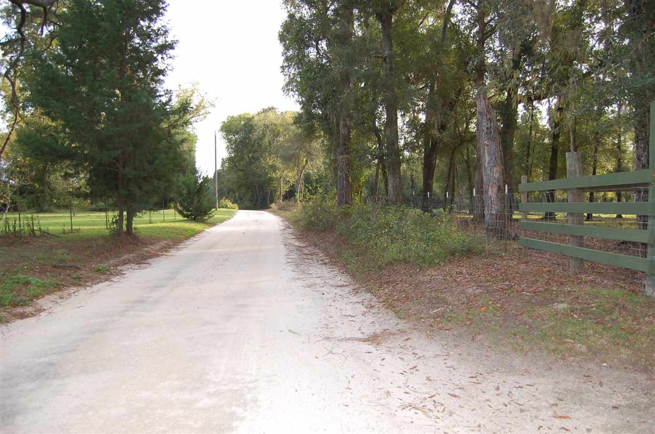 1105 Rutherford Road Lee, FL 32059 - Photo 2 of 32 Gallery Image 2