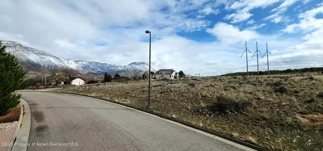 a view of a outdoor space