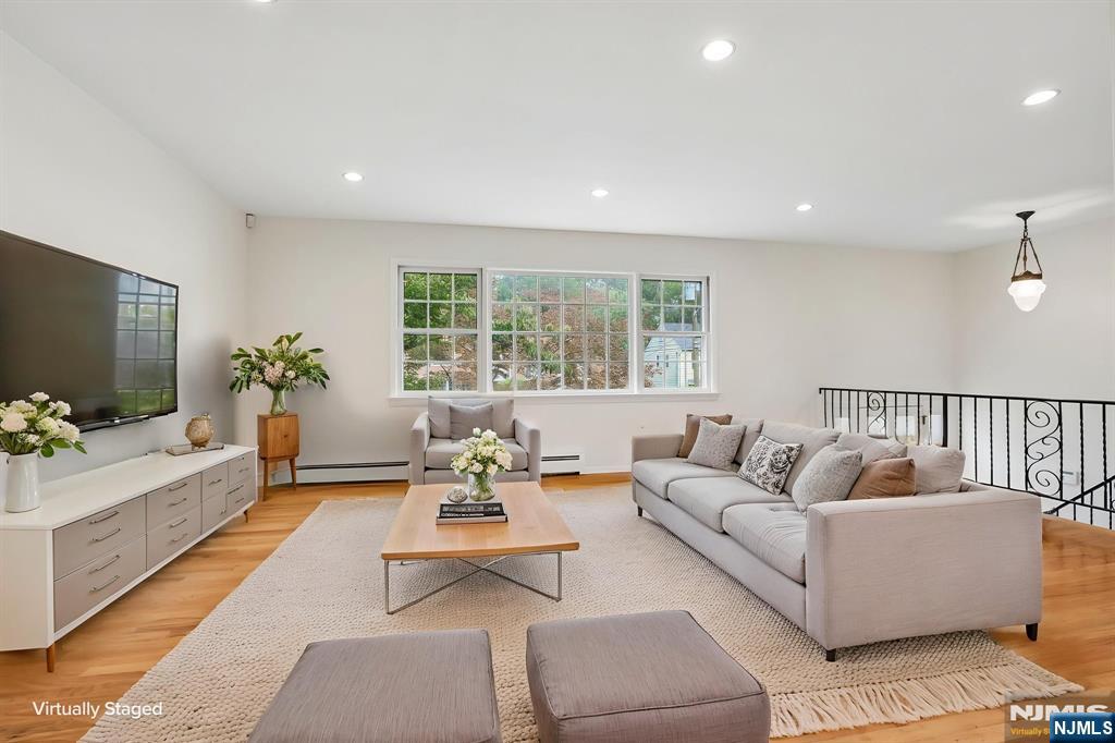 41-57 Rys Terrace Fair Lawn, NJ 07410 - Photo 7 of 35 Gallery Image 7