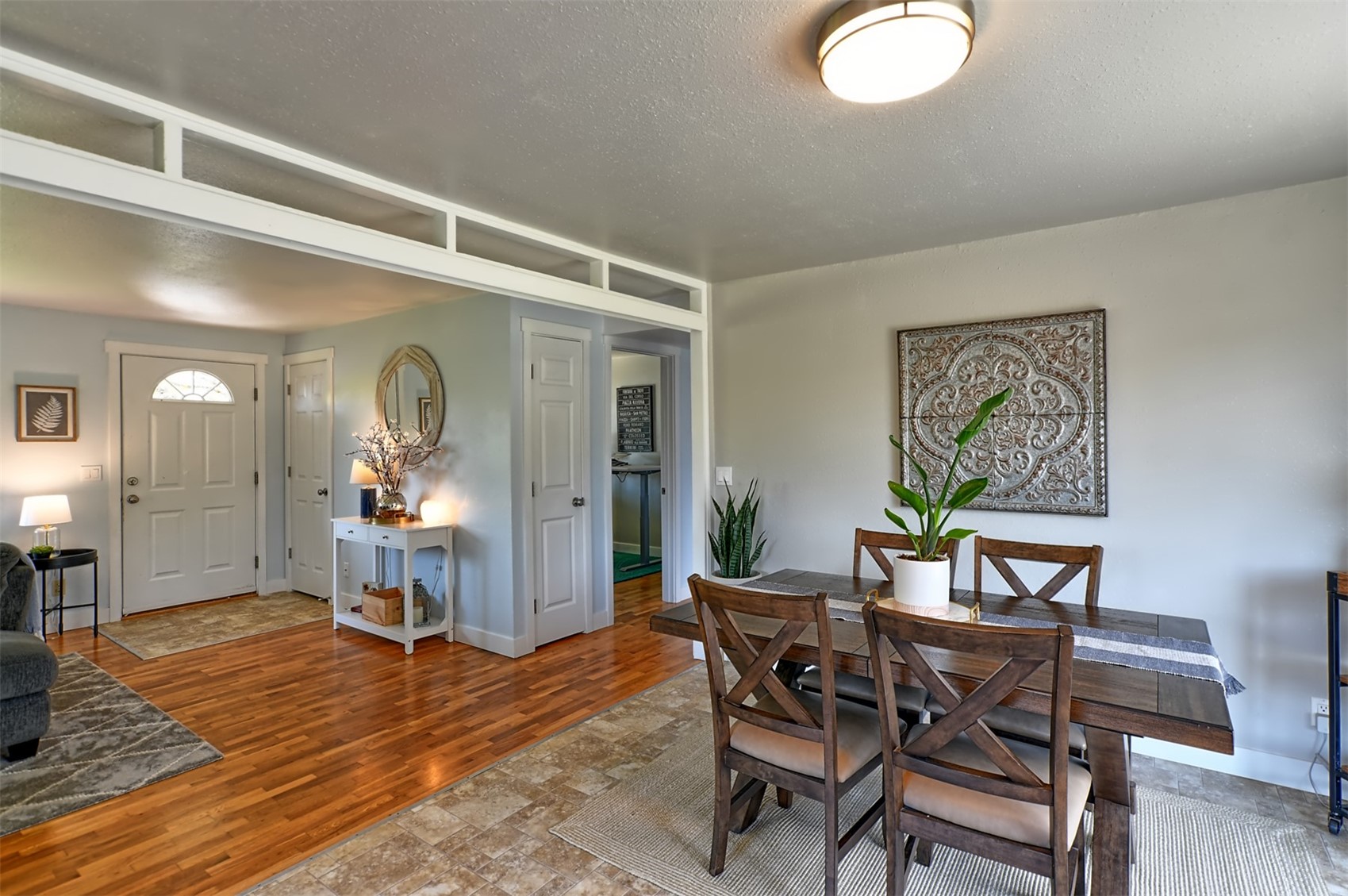 1052 Redmond Avenue Northeast Renton, WA 98056 - Photo 10 of 28 Gallery Image 10