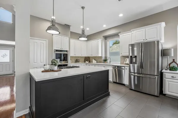 $924,500 | 900 Water Oak Trail, Grapevine, TX 76051