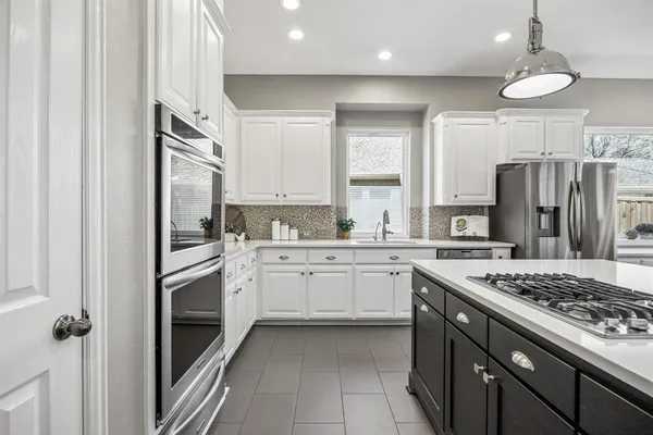 $924,500 | 900 Water Oak Trail, Grapevine, TX 76051