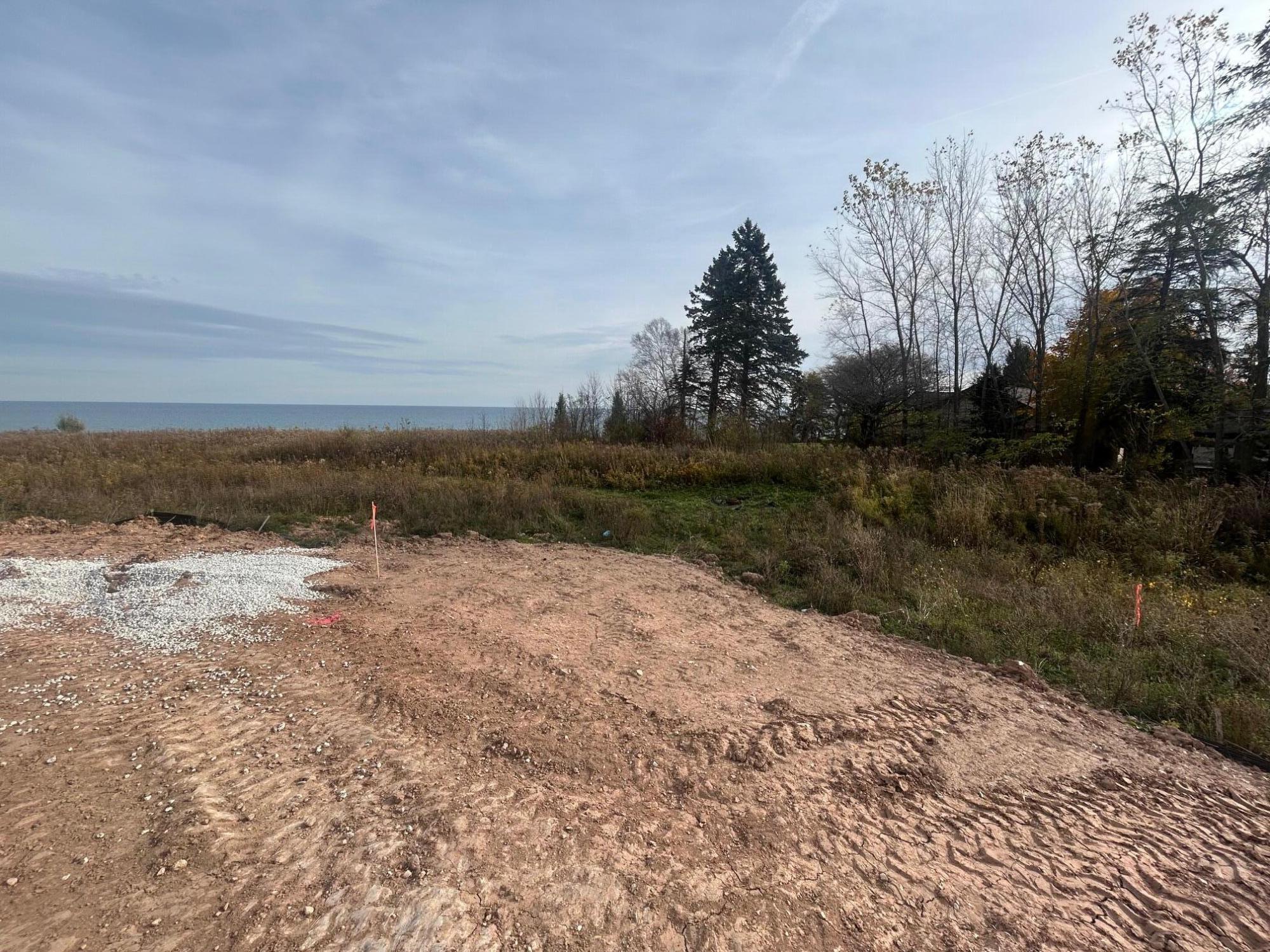 1216 Shieling Ln Port, Unit LT21 Port Washington, WI 53074 - Photo 4 of 11 image2