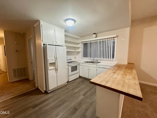 $1,850 | 67 Andrews Store Road, Pittsboro, NC 27312