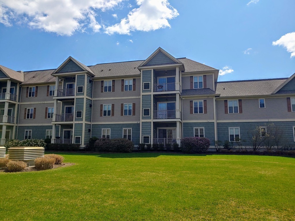 59 Walpole Street, Unit 307 Canton, MA 02021 - Photo 12 of 27