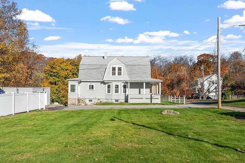 1 Ralph Avenue Worcester, MA 01604 - Photo 36 of 42