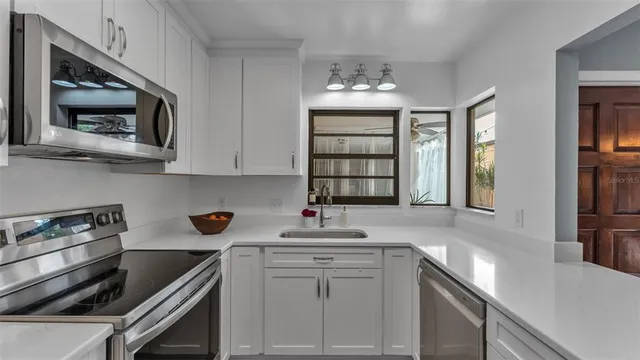 $249,900 | 416 Howard Avenue, Unit B, Lakeland, FL 33815