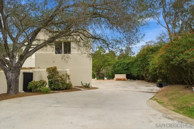 $8,000 | 7030 Elfin Oaks Road, Escondido, CA 92029