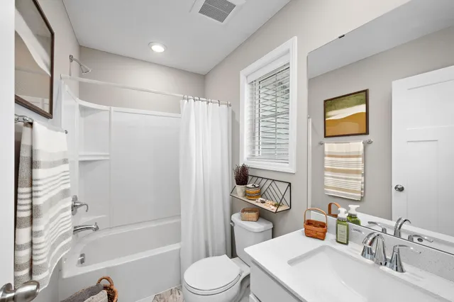 $349,900 | 2170 Jasper Court, Hugo, MN 55038