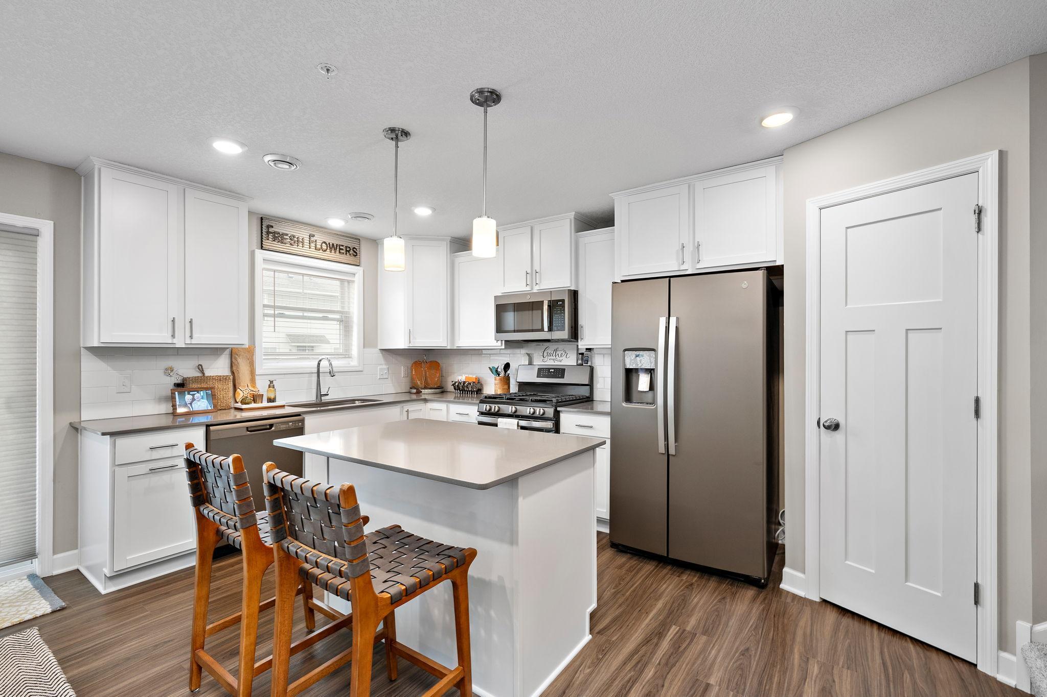 2170 Jasper Court Hugo, MN 55038 - Photo 3 of 20