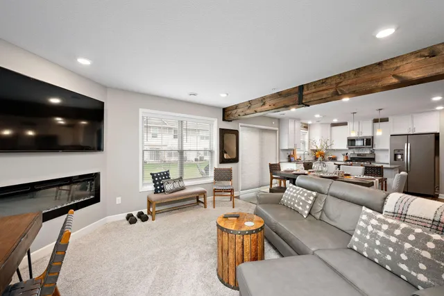 $349,900 | 2170 Jasper Court, Hugo, MN 55038