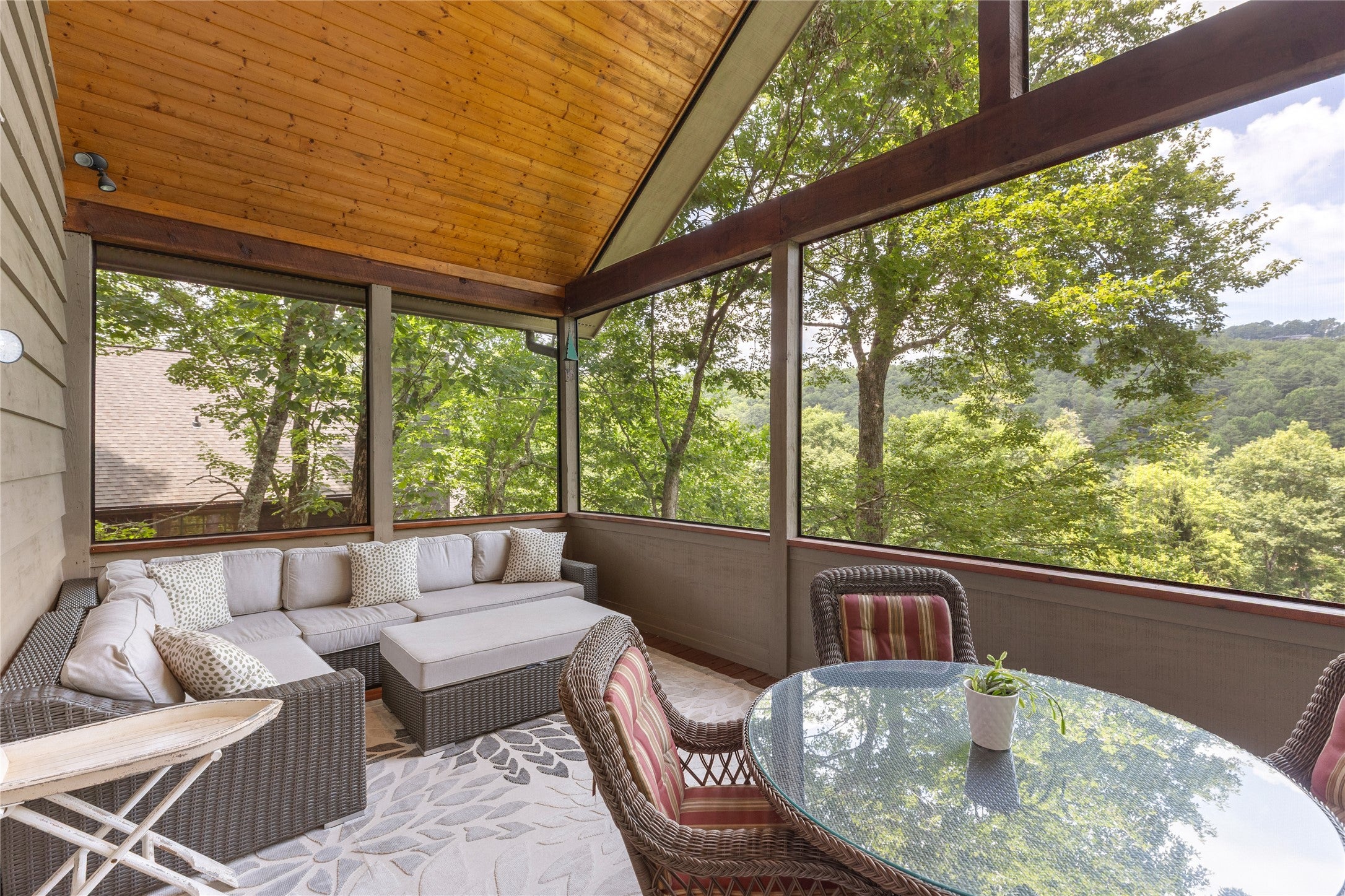 394 Rendezvous Ridge Cashiers, NC 28717 - Photo 25 of 100 Gallery Image 25
