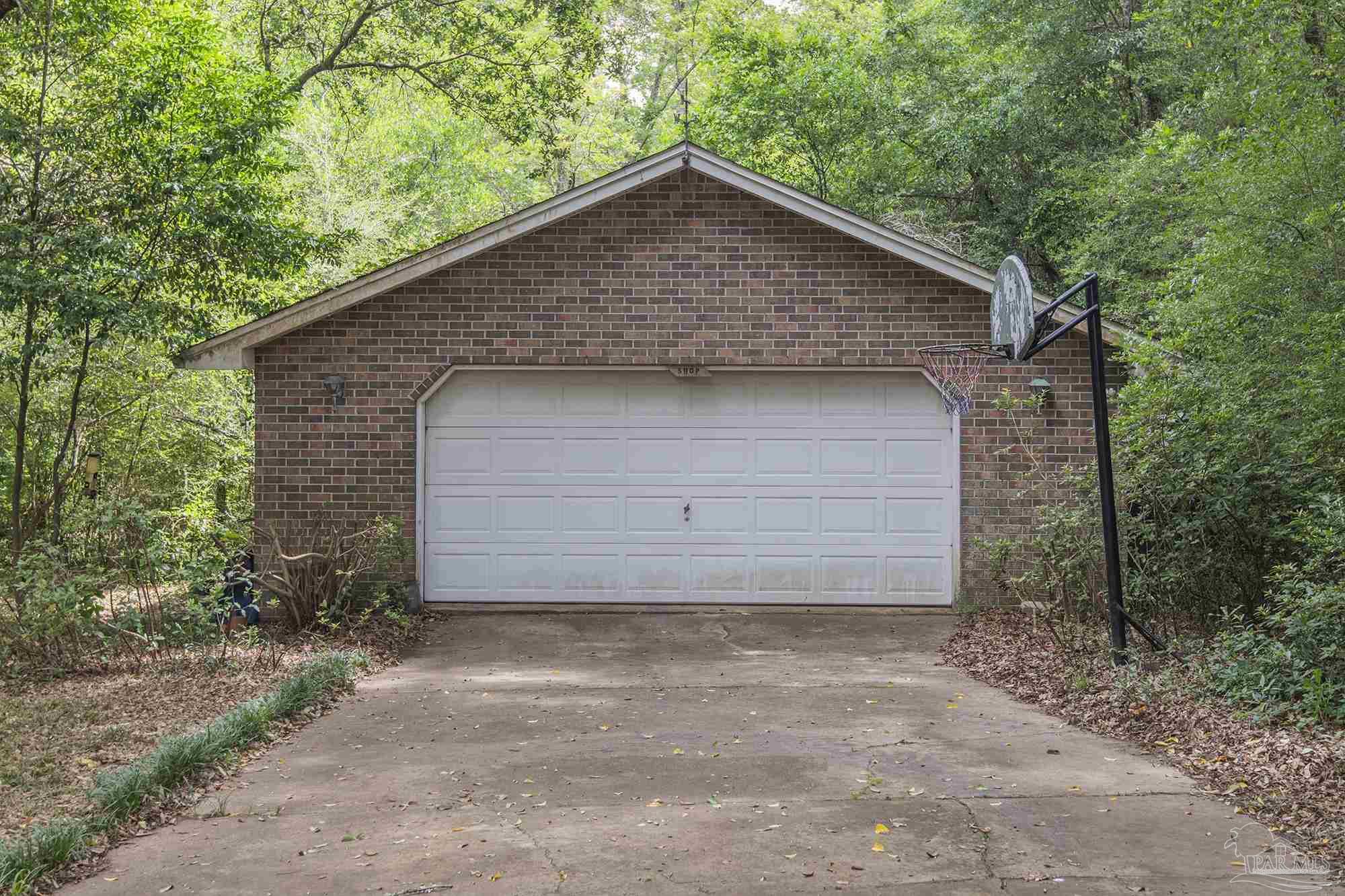 1210 Goldenrod Road Cantonment, FL 32533 - Photo 47 of 50